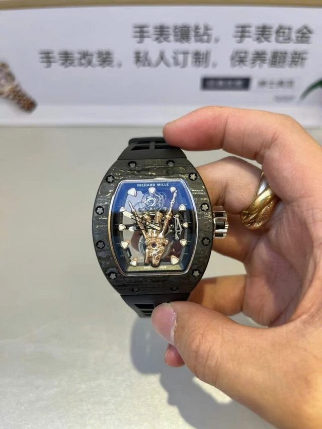 mau-richard-mille-rm66-che-tac-tourbillon-carbon-vang-18k-vip-gia-95-trieu-1722849387.jpg